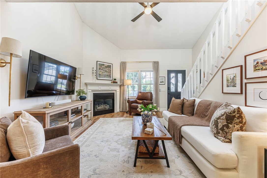 1320 Courtney Dr