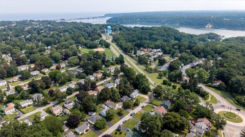 Tiny photo for 304 Garford Road, Irondequoit, NY 14622 (MLS # R1695965)