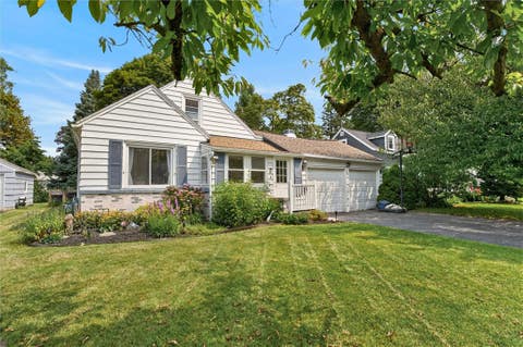 Photo of 304 Garford Road, Irondequoit, NY 14622 (MLS # R1695965)