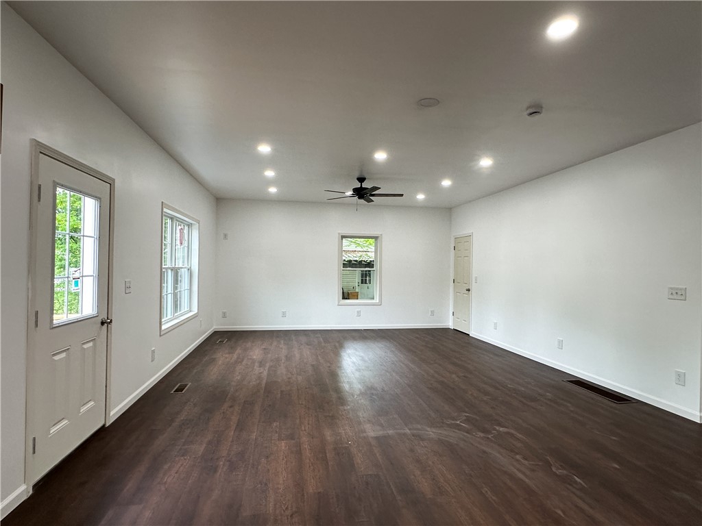 258 Mcmaster Street, Bath, New York image 12