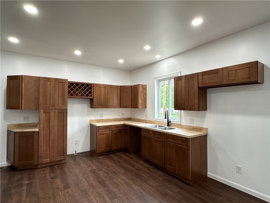 258 Mcmaster Street, Bath, New York image 10