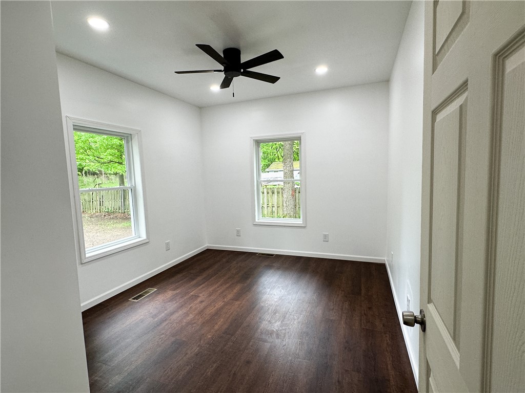 258 Mcmaster Street, Bath, New York image 19