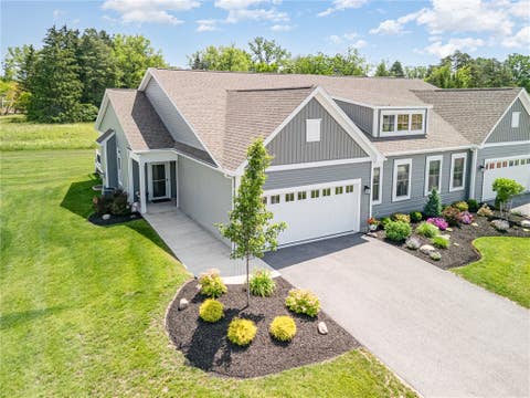 Townhouse For Sale - 58 Chase Meadow Trail Lot 104<br/> Mendon, NY 14472