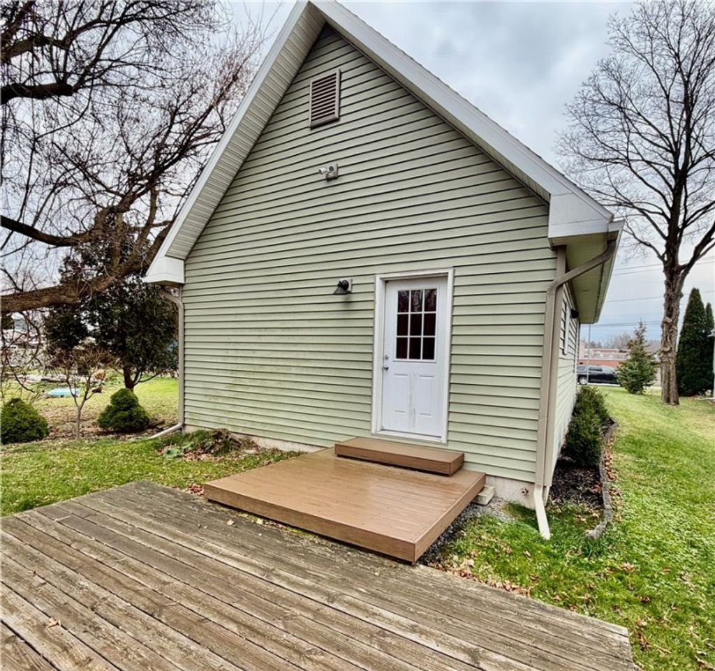 Photo of 10 Lehigh Avenue, Manchester, NY 14504 (MLS # R1652591)