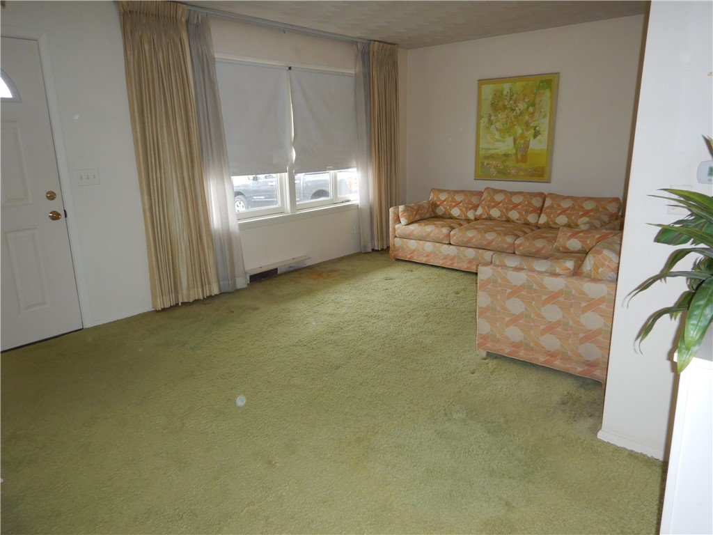 180 Lida Lane, Greece, New York image 2