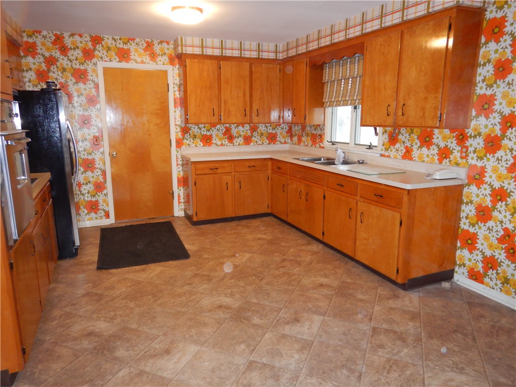 180 Lida Lane, Greece, New York image 4