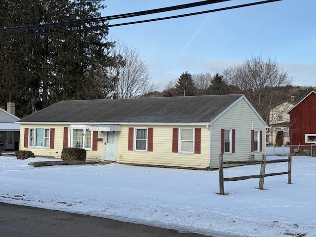 27 School Street, Wellsville, New York image 2