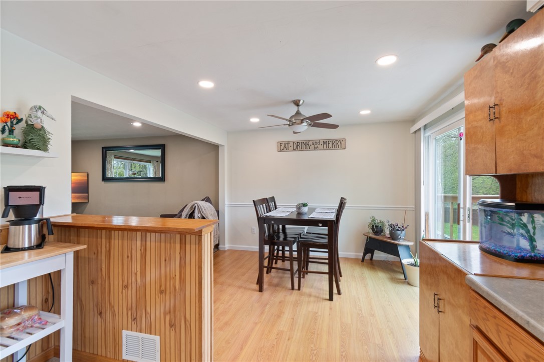 17 Courtright Lane, Gates, New York image 12