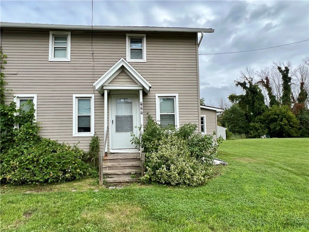 Photo of 444 North Avenue, Parma, NY 14468 (MLS # R1580290)
