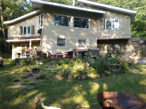 Homes For Sale - 714 Pleasant Valley Road<br/> Chenango County, Sherburne, NY 13460