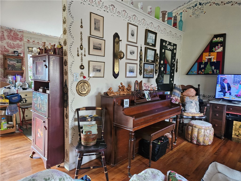 3609 Middle Cheshire Road