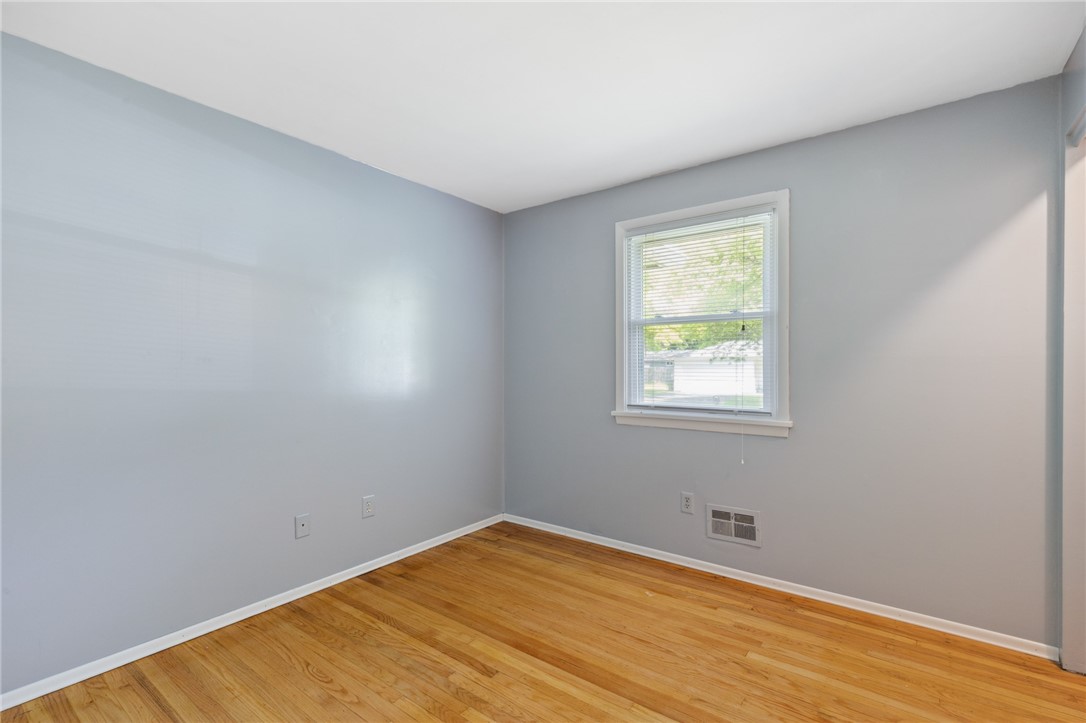 130 Quay Drive, Irondequoit, New York image 20