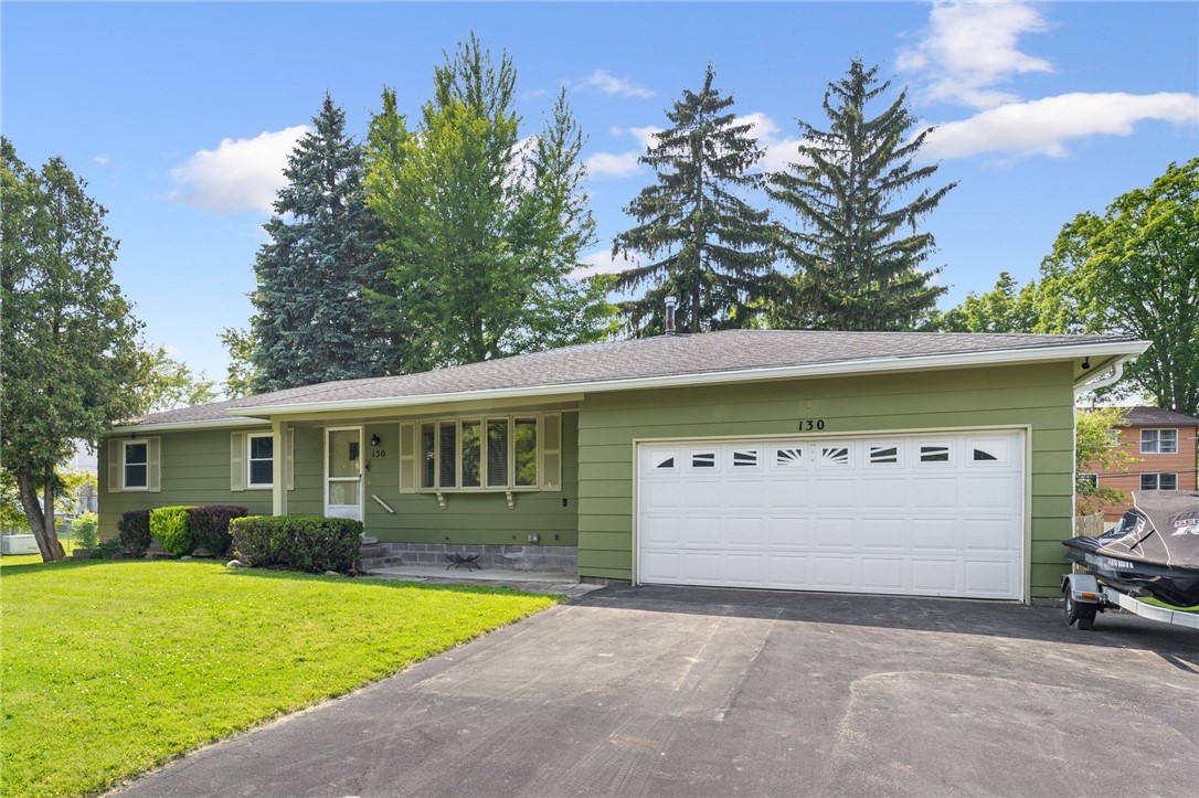130 Quay Drive, Irondequoit, New York image 2