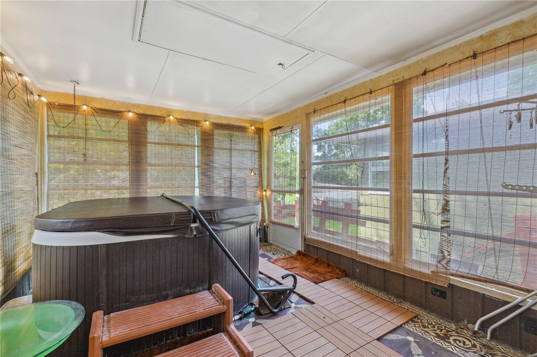 130 Quay Drive, Irondequoit, New York image 42