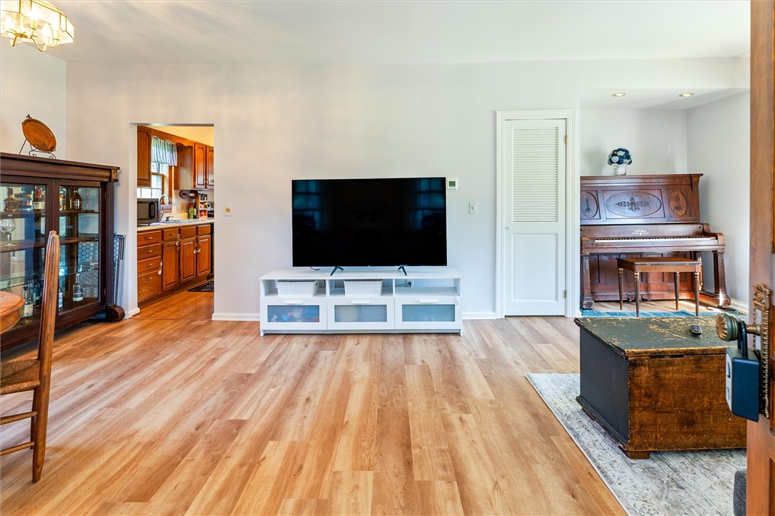 Search Properties 4 28 lacy street