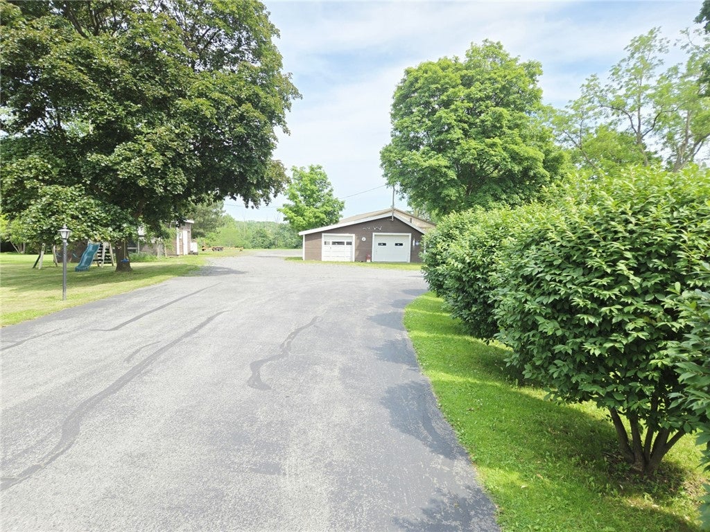 3224 E Henrietta Road
