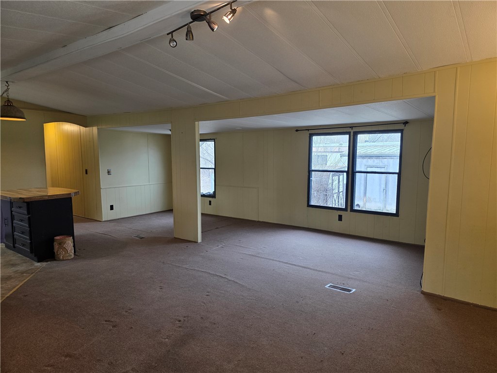 221 Crabapple Drive