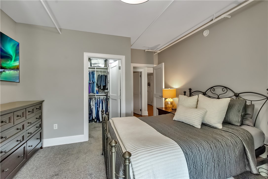 132 Lakefront Boulevard #104, Buffalo, New York image 38