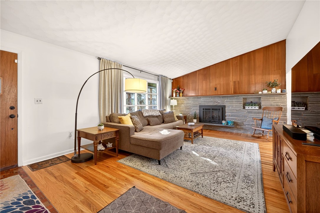 592 haven court