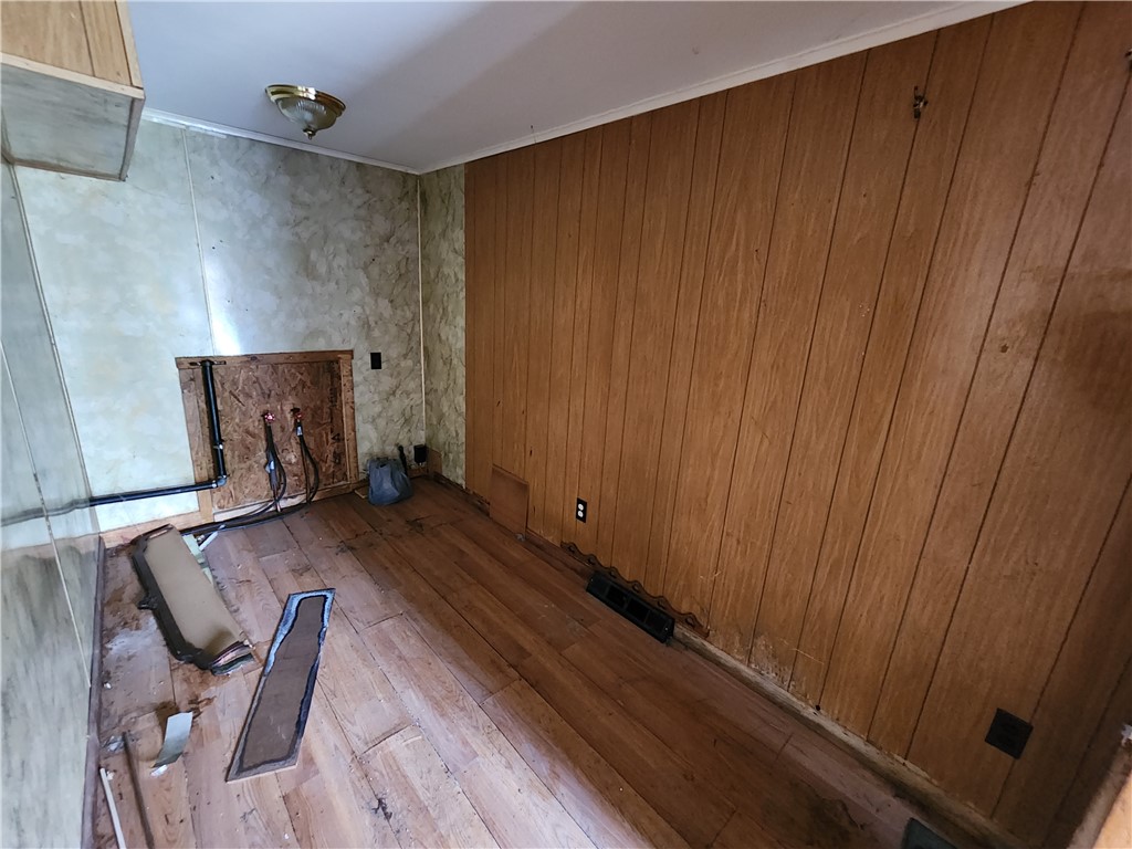 98 Gardeau Street, Perry, New York image 6