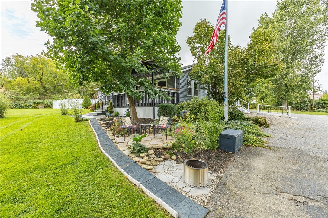 4528 Carmichael Lane