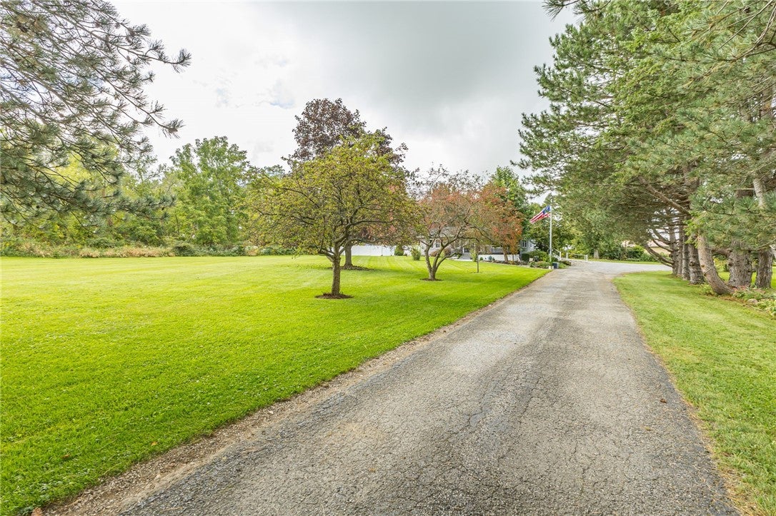 4528 Carmichael Lane