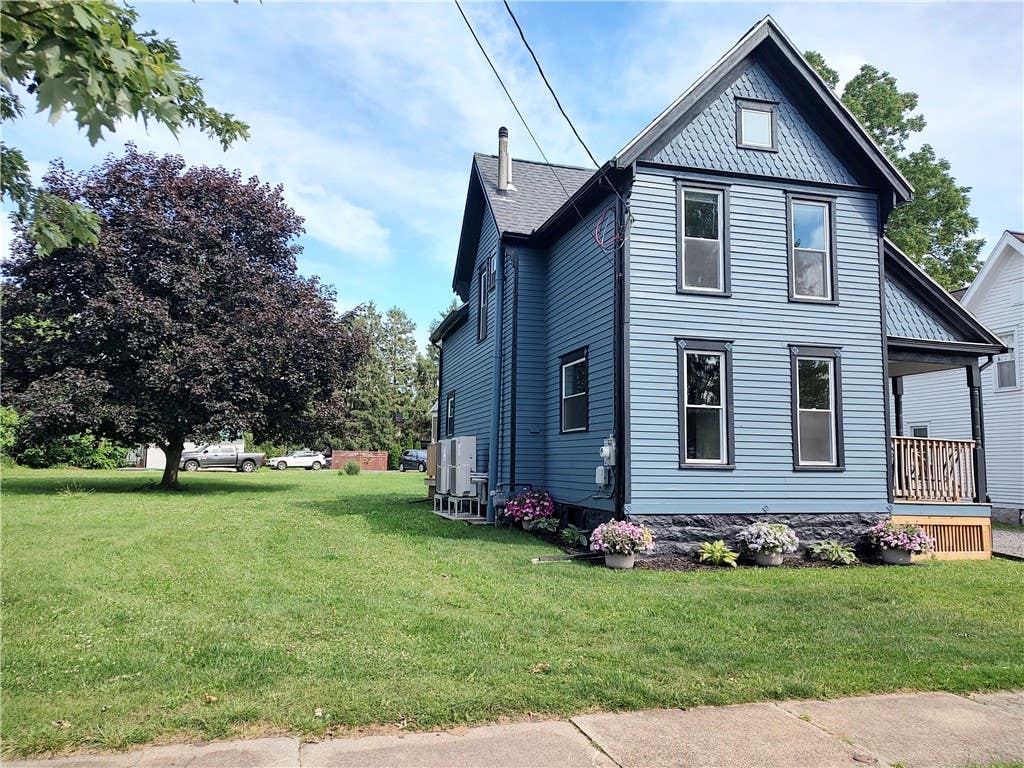 Photo of 8 Mumford Street, Seneca Falls, NY 13148 (MLS # R1693228)