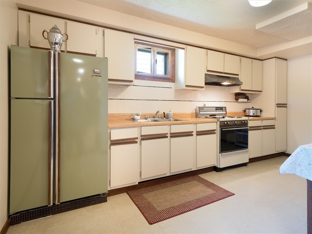 48 W Amy Lane, Greece, New York image 28