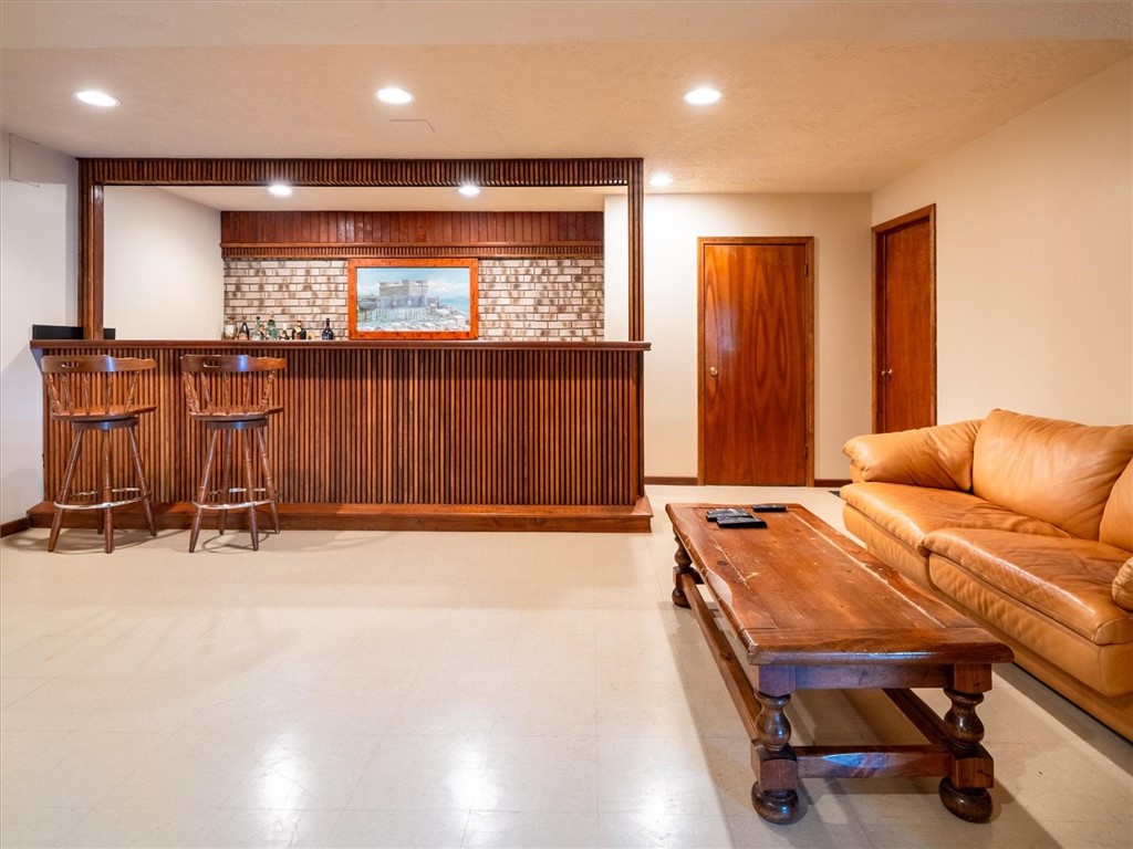 48 W Amy Lane, Greece, New York image 32