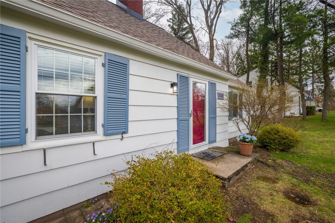 1534 Crittenden Road