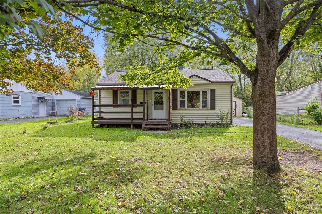 18 Seneca Road