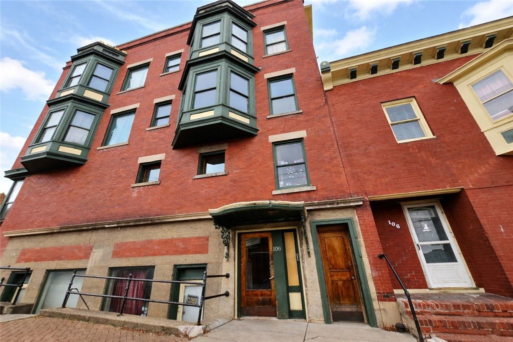 Photo of 134-136 Castle St #2, Geneva City, NY 14456 (MLS # R1665329)