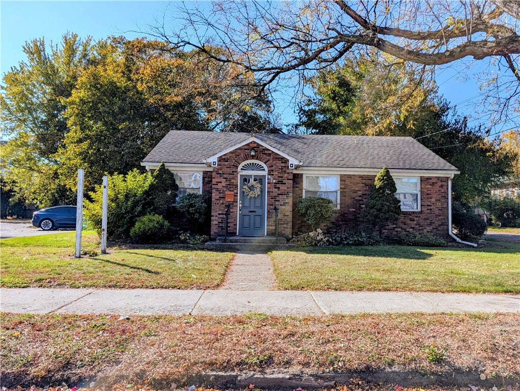 309 Walnut Street
