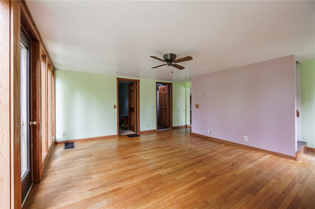 6695 Fisher Road, Ontario, New York image 16