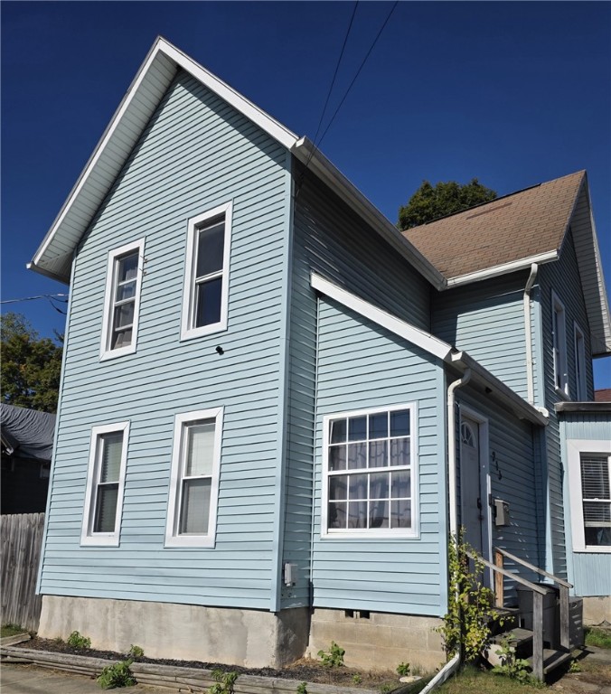215 Home Street