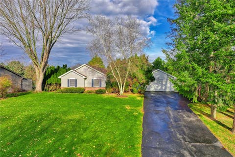 Photo for 1076 Bright Stream Way