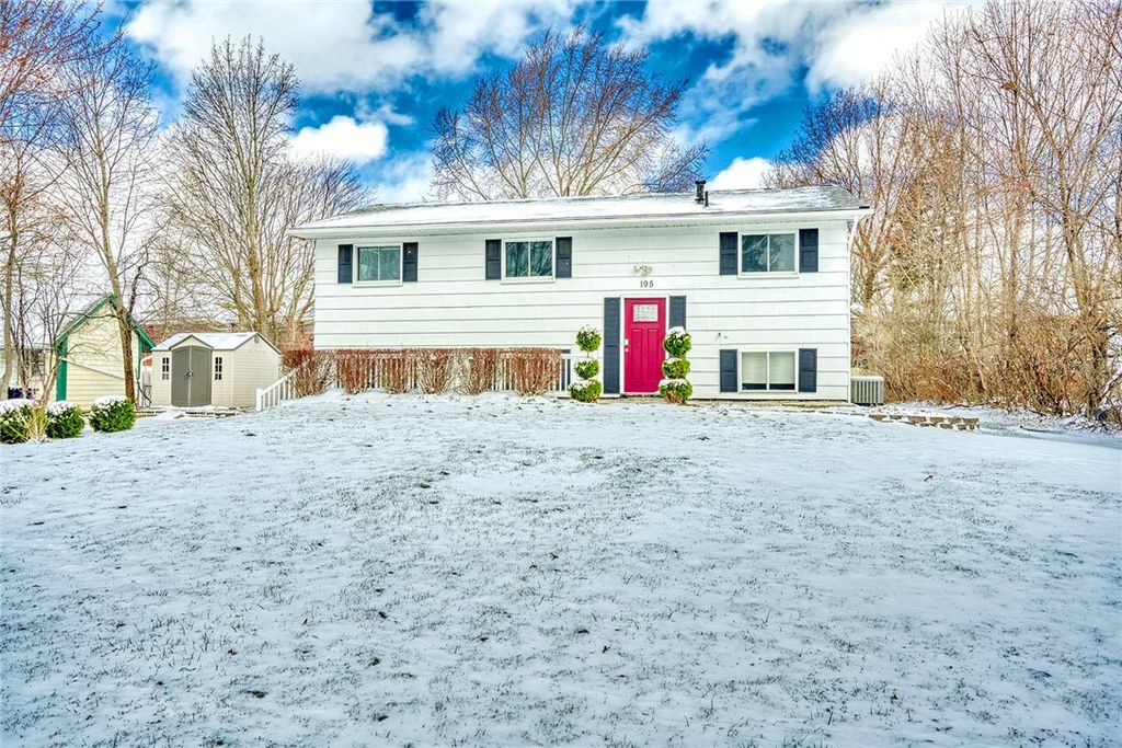 Photo of 195 Kenwick Drive, Henrietta, NY 14623 (MLS # R1666792)