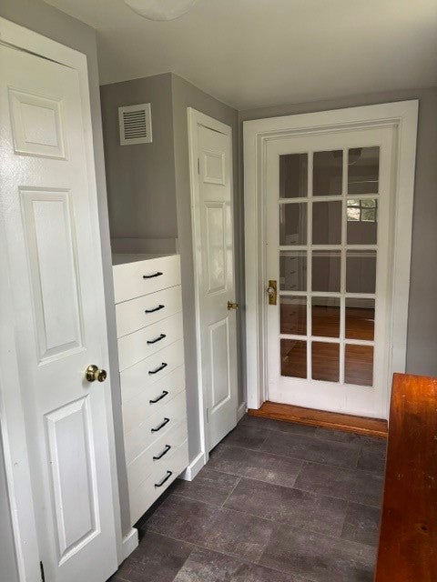 237 W 3rd Street #101