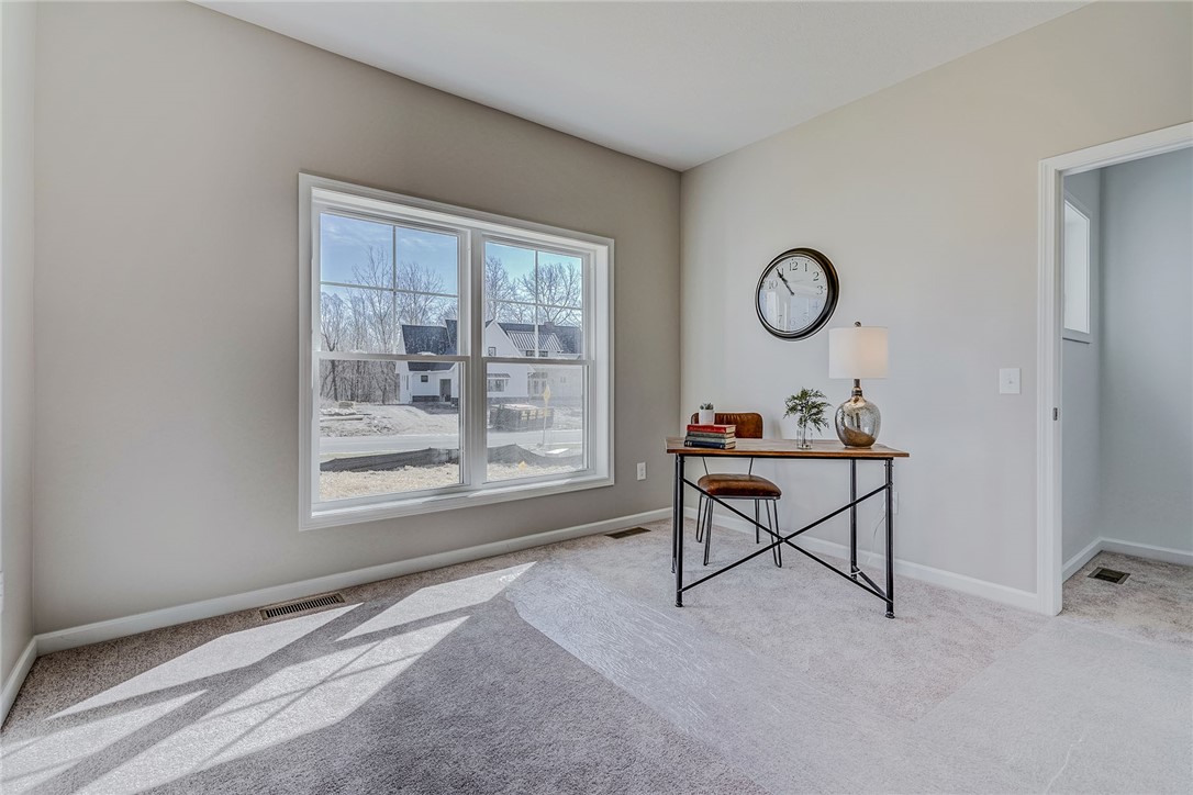 Lot 5 Mile Square Road