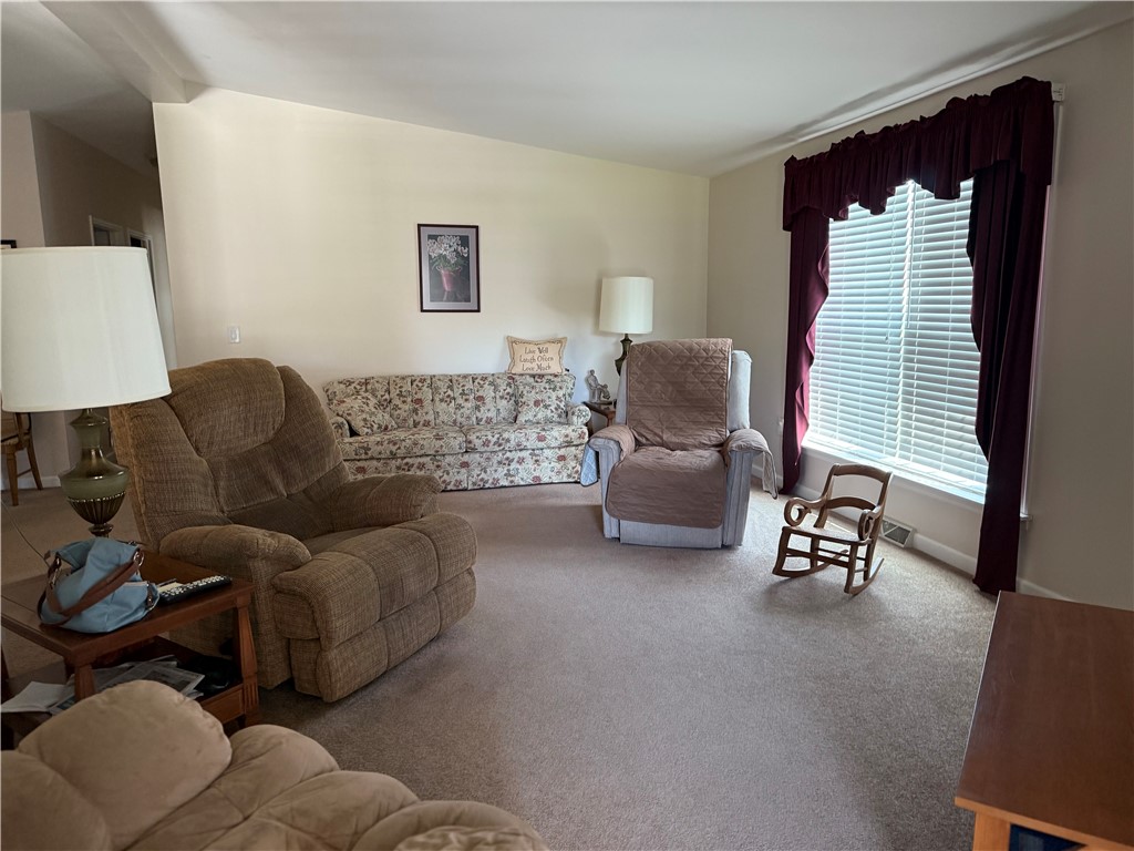 6317 Kims Drive Dr, Victor, New York image 18