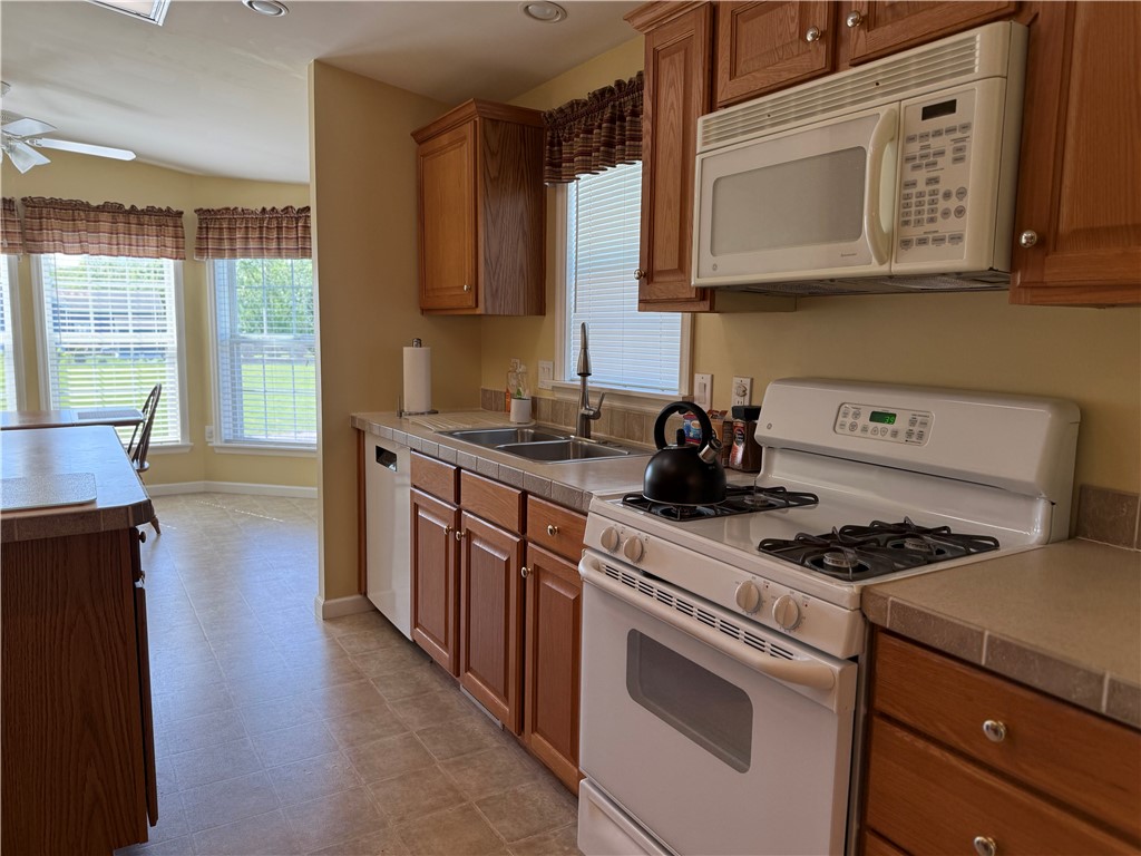 6317 Kims Drive Dr, Victor, New York image 16