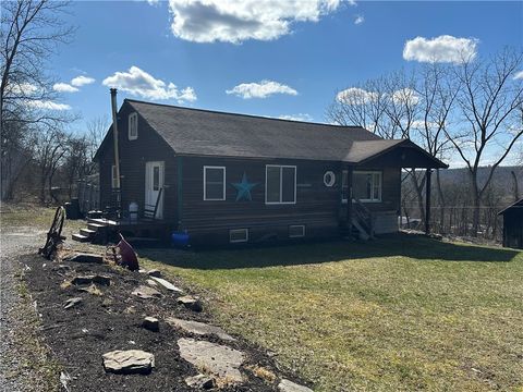 Homes For Sale - 537 Bradley Hill Road<br/> Chenango County, Oxford, NY 13830