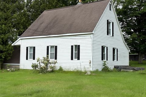 Homes For Sale - 1950 County Road 39<br/> Bainbridge, NY 13733