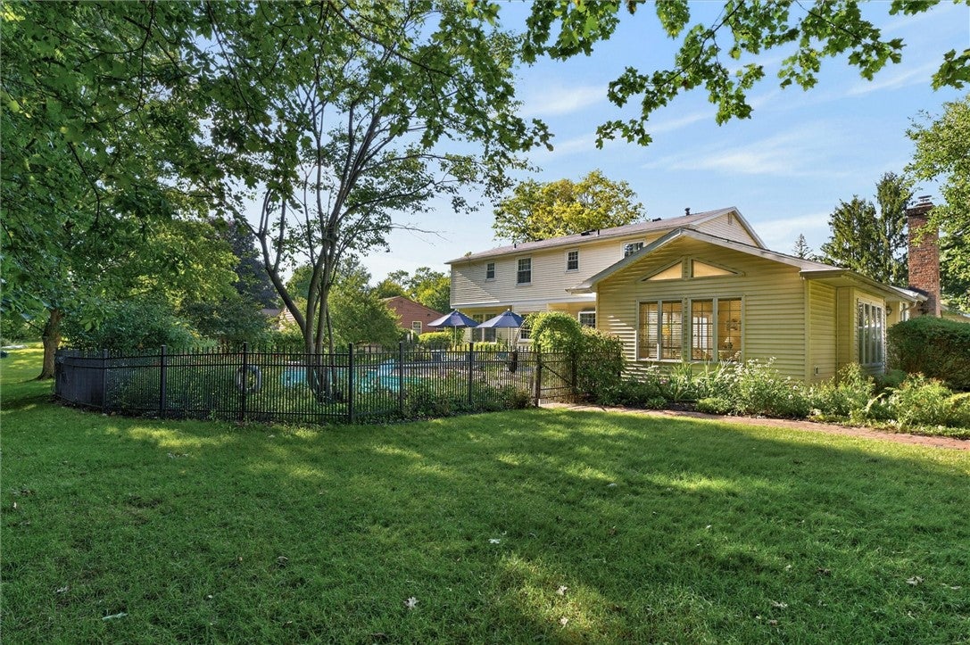 103 Stuyvesant Road