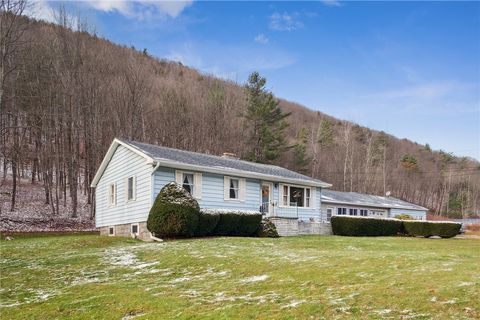 Homes For Sale - 10659 State Route 7<br/> Worcester, NY 12149