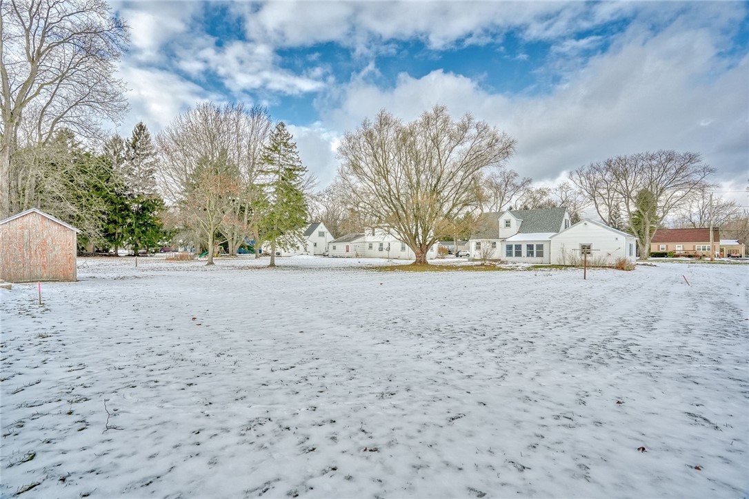 77 Country Lane, Penfield, New York image 35