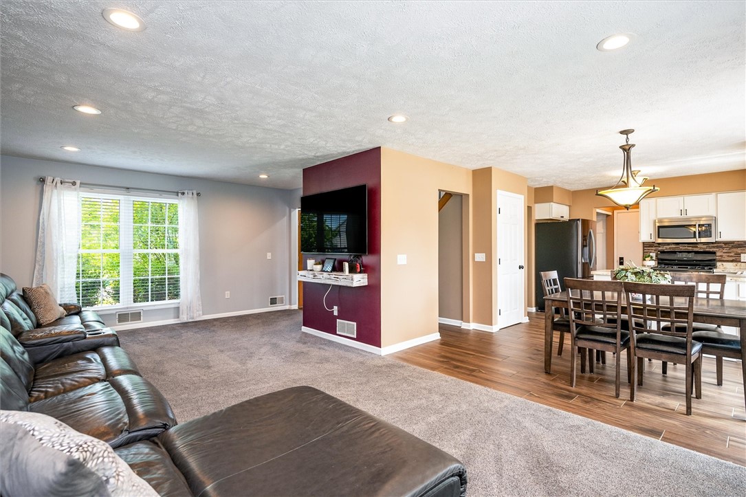 311 Leerie Drive, Greece, New York image 14