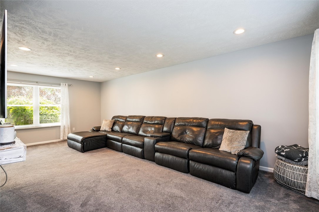 311 Leerie Drive, Greece, New York image 12