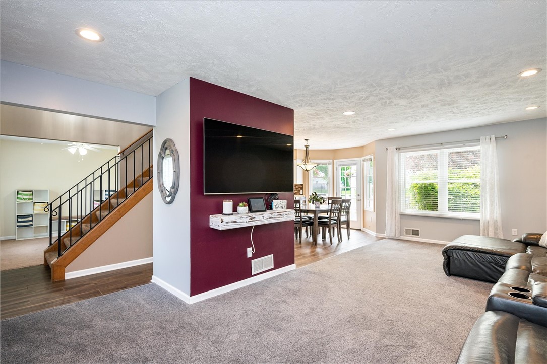 311 Leerie Drive, Greece, New York image 13