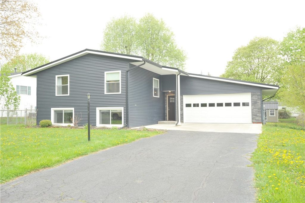 Photo of 28 Rodaha Drive, Big Flats, NY 14830 (MLS # R1677815)